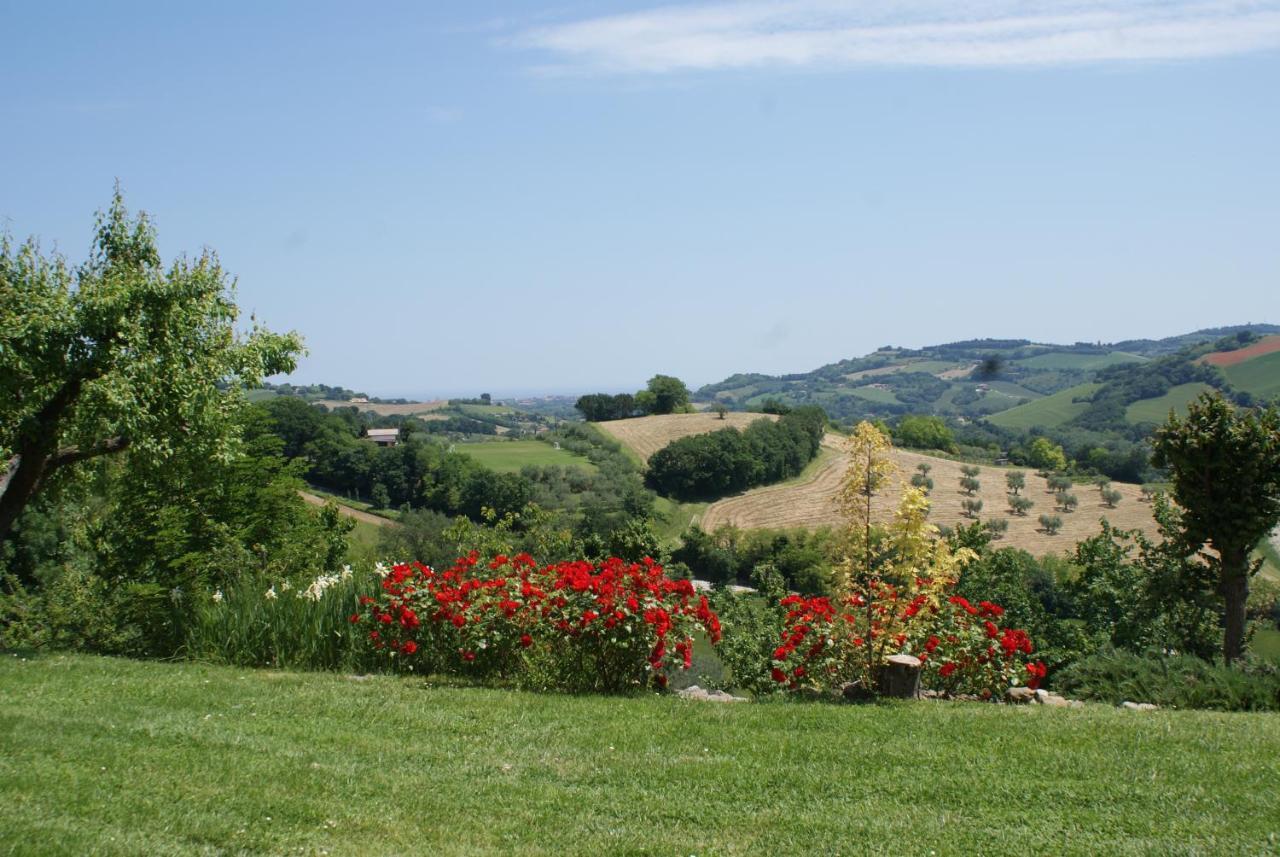 B&B Salvarosa Fano Buitenkant foto