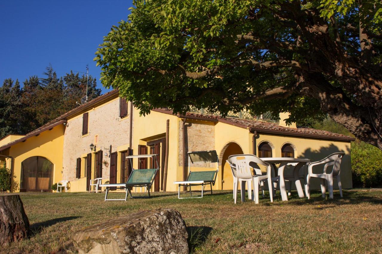 B&B Salvarosa Fano Buitenkant foto