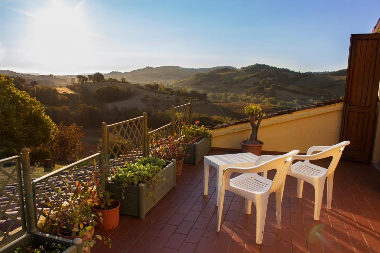 B&B Salvarosa Fano Buitenkant foto