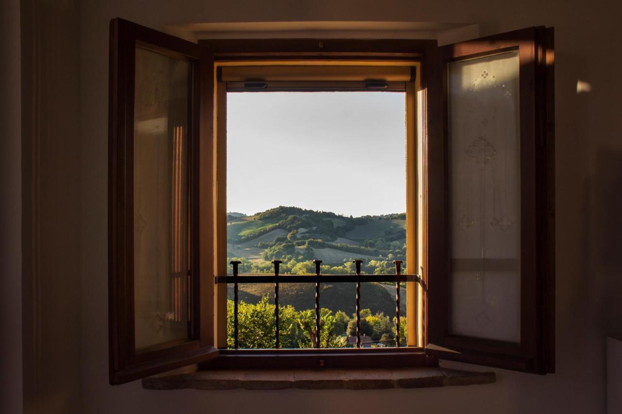 B&B Salvarosa Fano Buitenkant foto