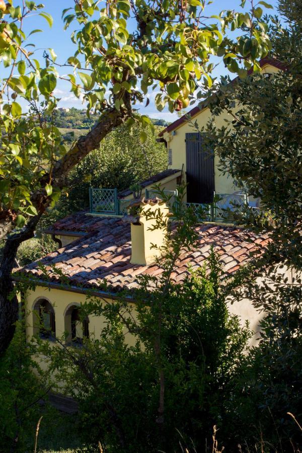 B&B Salvarosa Fano Buitenkant foto