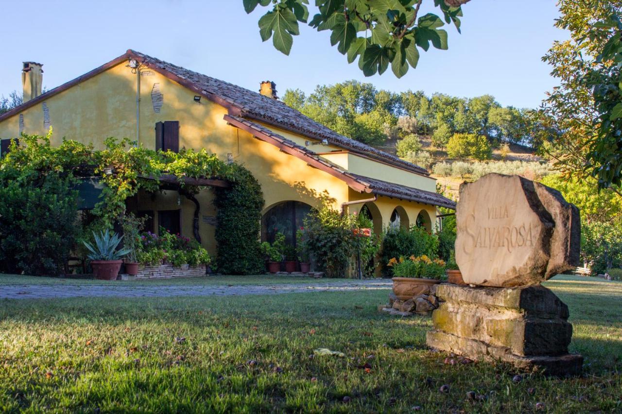B&B Salvarosa Fano Buitenkant foto